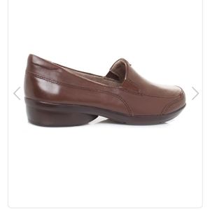 Naturalizer woman shoes
